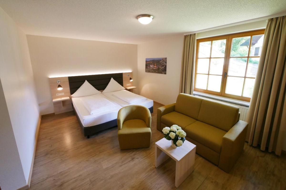 Hotel-Restaurant Bibermuehle Gmbh Tengen Buitenkant foto